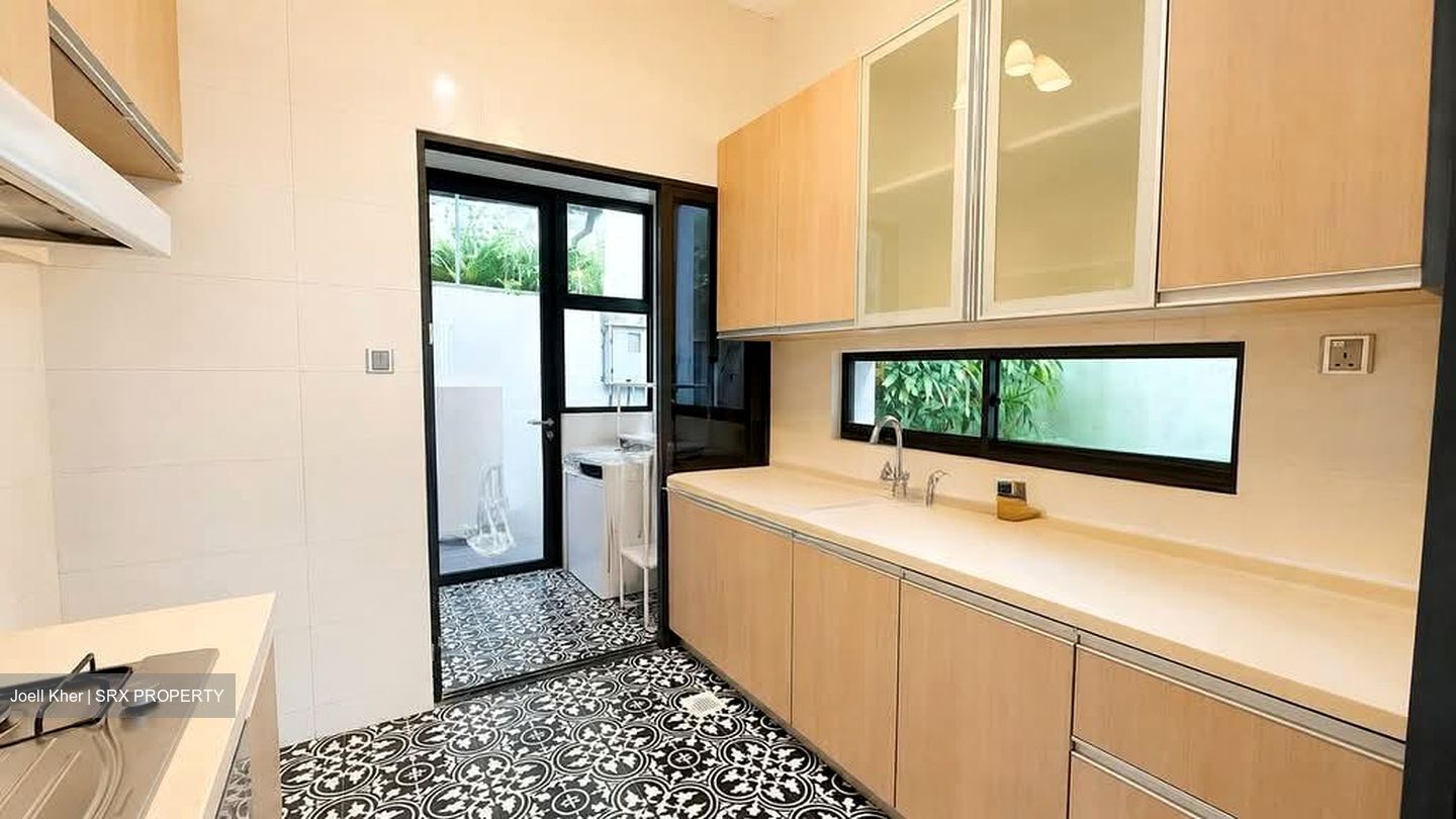 Jalan Ampang (D10), Semi-Detached #561621251